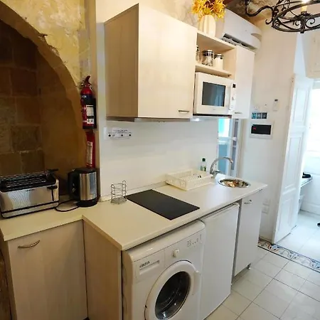Apartment Valletta-unique And Cosy One Bedroom Valletta